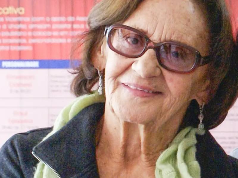 Morre atriz Laura Cardoso aos 98 anos, em São Paulo