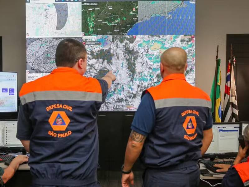 Defesa Civil alerta para tempo seco e calor no interior de SP