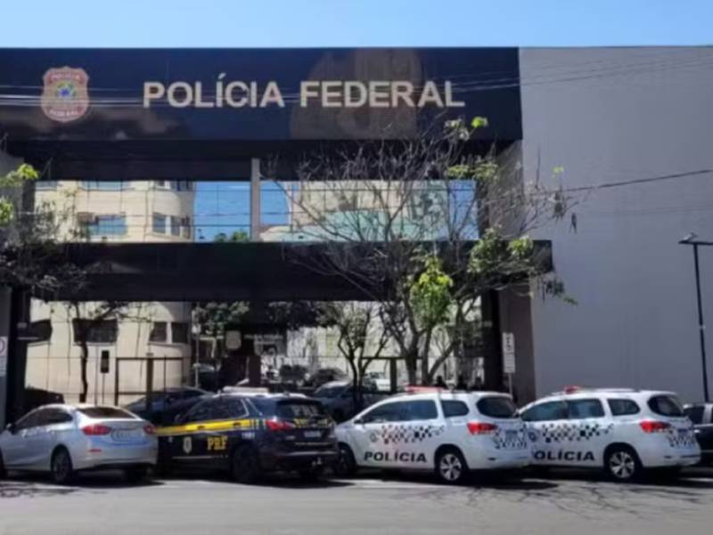 Homem é preso pela PF ao receber encomenda com R$ 500 em cédulas falsificadas em Marília