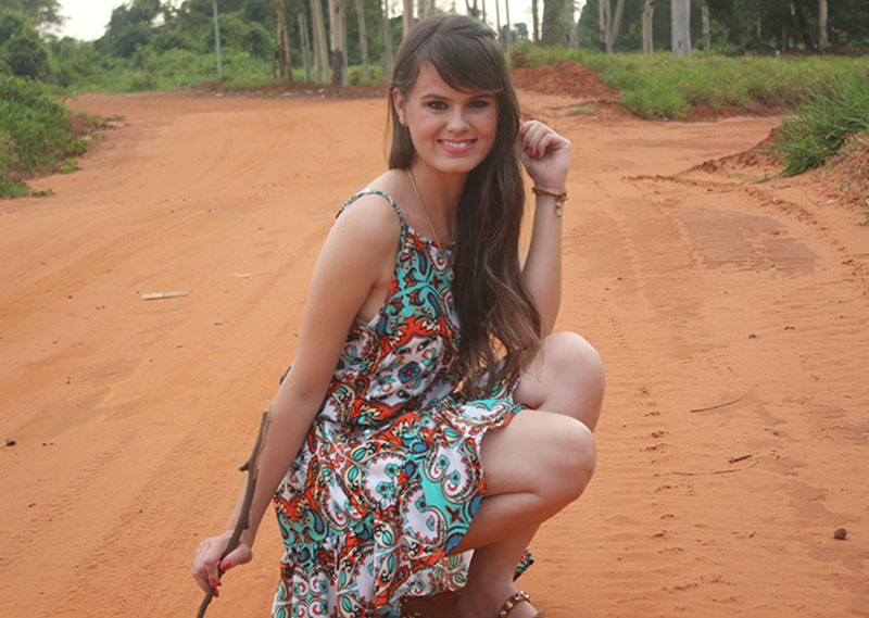 Dona de muita personalidade, Francine Correia é a gata da semana da TV Paraguaçu