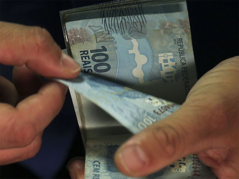 Nascidos a partir de 1984 podem agendar saque de valores esquecidos
