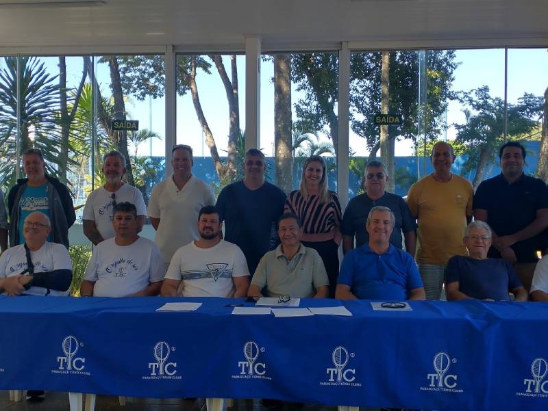 Pardal toma posse como novo presidente do Paraguaçu Tênis Clube