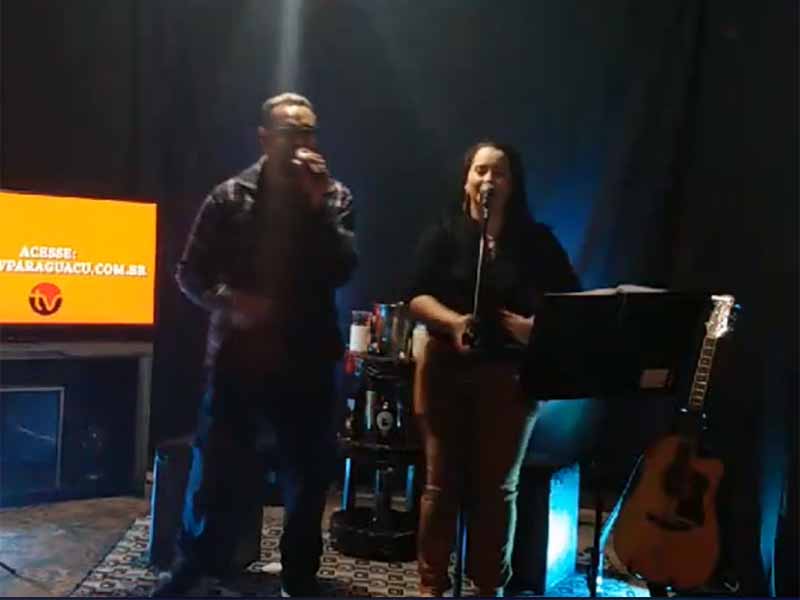 Live Show com Cleberson Anchor e Jakeline Canevari