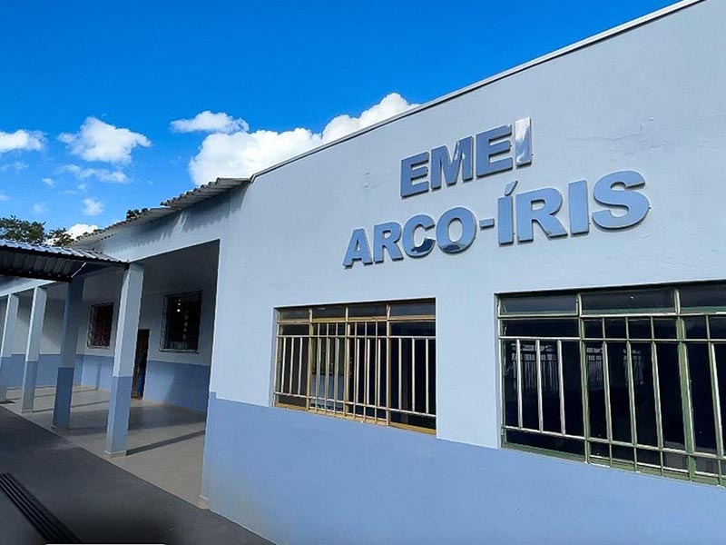 Prefeitura realiza a entrega oficial da reforma e ampliação da Escola Municipal Arco-Íris
