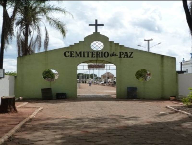 Prefeitura repudia vandalismo no Cemitério e afirma que fiscalização no local é contínua