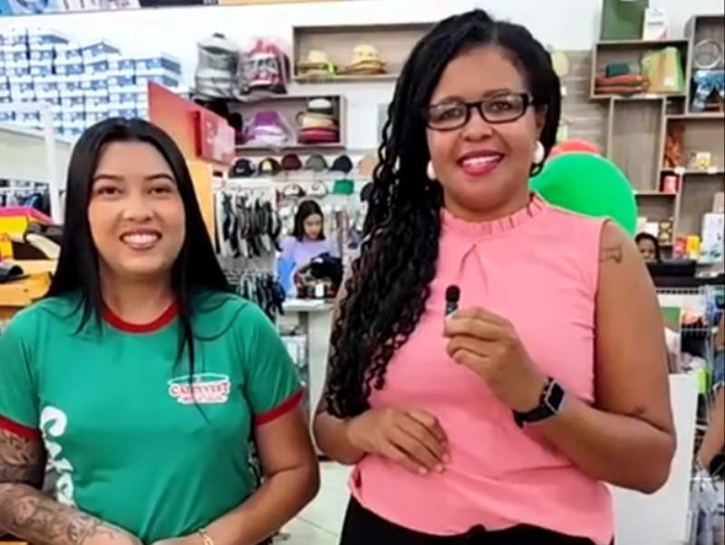 Calçados selecionados com 50% de desconto para pagamento a vista na Calcevest Mega Loja