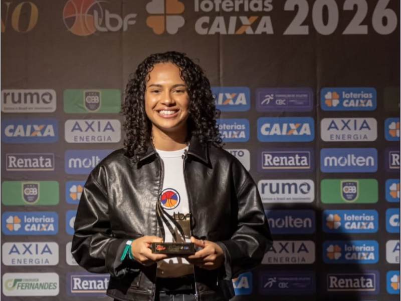 Paraguaçuense é eleita Atleta Revelação no Prêmio Melhores do Ano da Liga de Basquete Feminino
