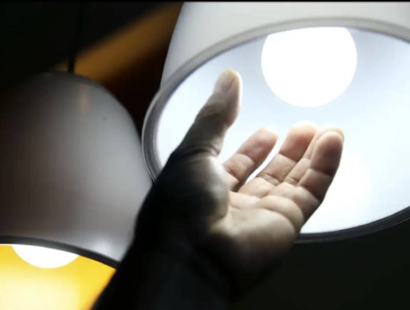 Aneel mantém bandeira verde e conta de luz não terá acréscimo em abril