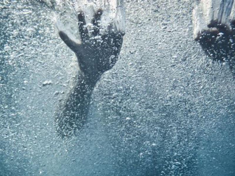 Criança de três anos morre afogada em lagoa em Álvares Machado