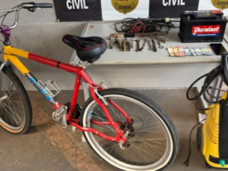 Após furtar bicicleta e atacar policial com faca, homem é baleado no pé em Assis