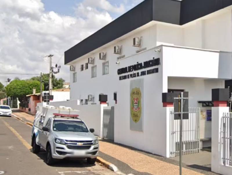 Operadora de caixa é presa suspeita de desviar R$ 78 mil de loja de artigos de festa em Tupã
