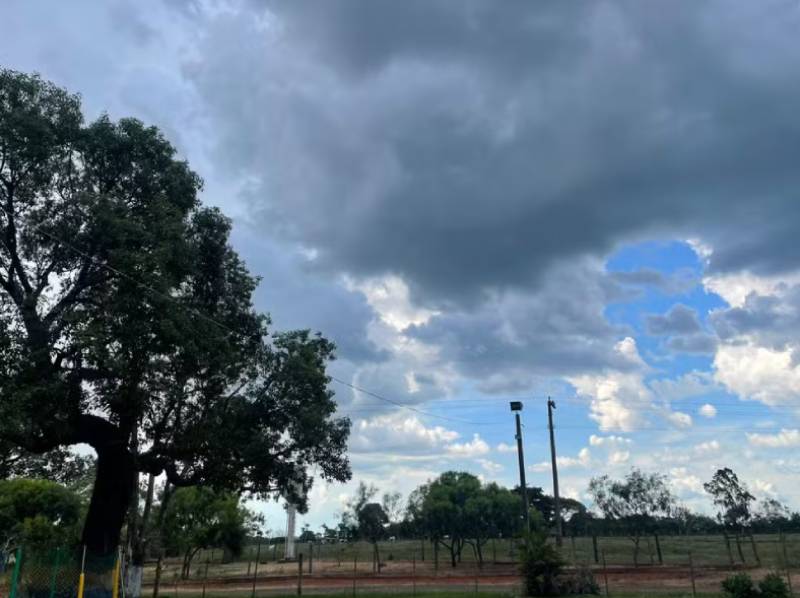 Frente fria pode trazer chuva, granizo e rajadas de vento a partir desta terça-feira