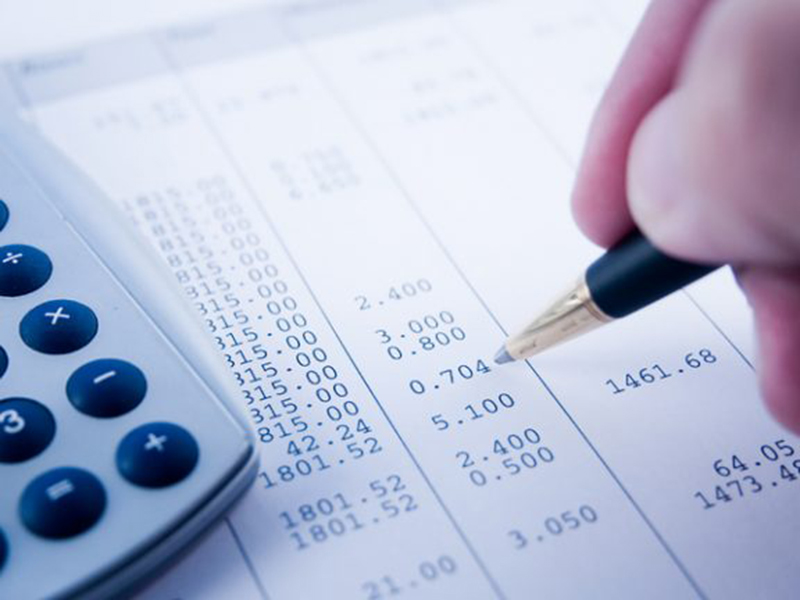 Dia Livre de Impostos promete descontos de até 70% na quinta-feira