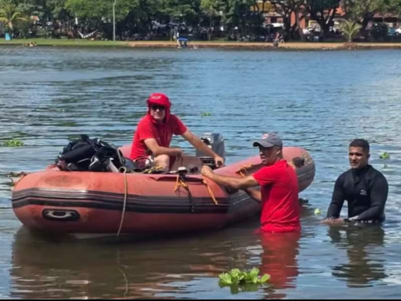 Homem desaparece no Rio Paranapanema no interior de SP; bombeiros fazem buscas