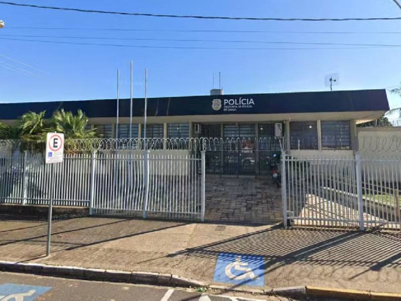 Homem é esfaqueado no peito durante discussão em bar de Garça