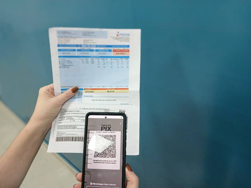 Mais da metade dos clientes da Energisa pagam a conta de luz pelo Pix