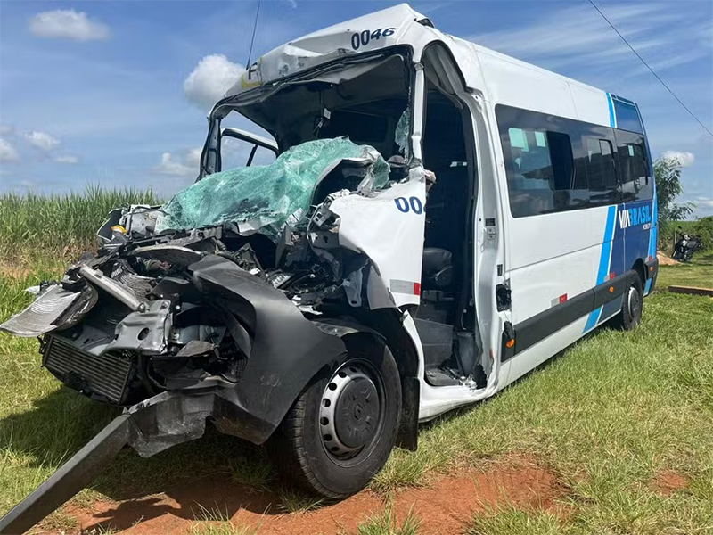 Motorista da Saúde de Sorocaba morre em acidente durante transporte de pacientes em Barra Bonita