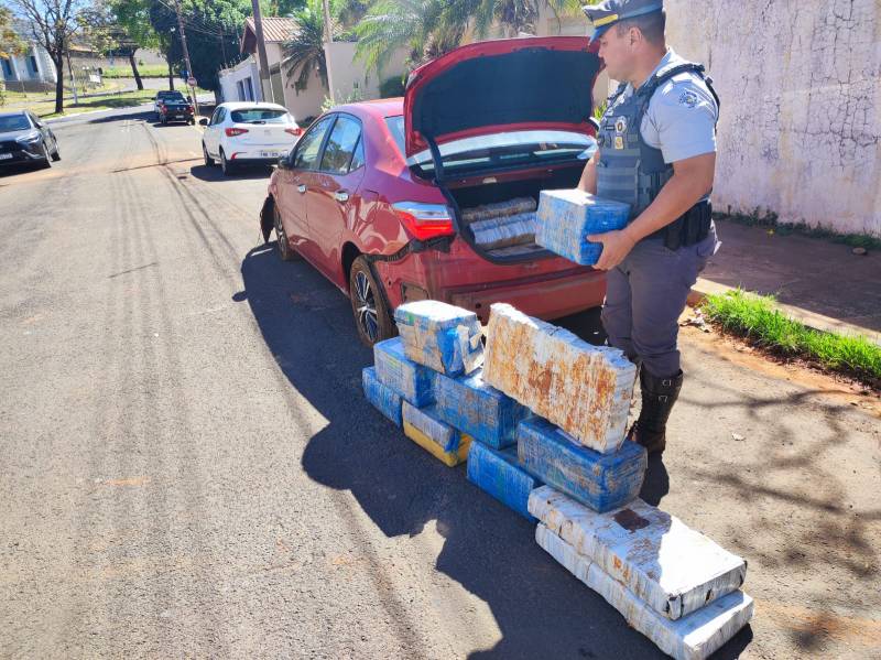 Adolescente de 17 anos é flagrado levando mais de 150 kg de maconha em rodovia de Florínea