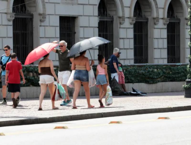 Dia será de muito calor na maior parte do Brasil