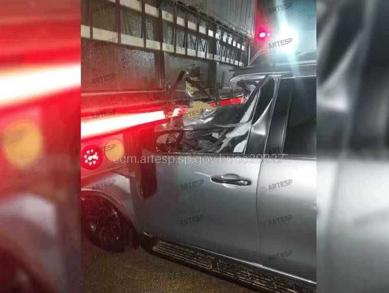 Acidente entre SUV e caminhão deixa um morto na Rodovia João Mellão em Pratânia