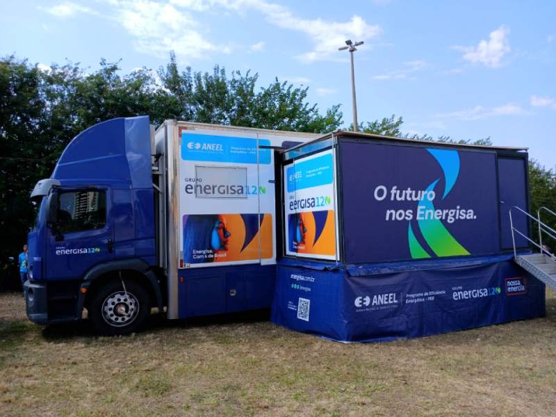 Em um ano, Nossa Energia visitou 39 cidades e substituiu mais de 36 mil lâmpadas