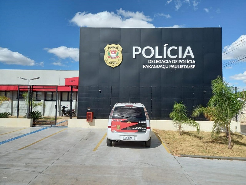 Polícia Civil cumpre mandados e prende dupla investigada por tráfico de drogas