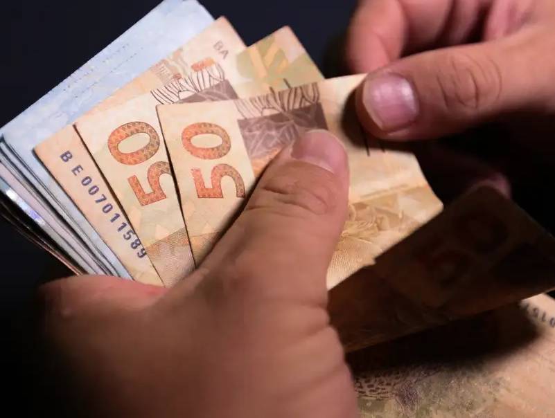 Caixa começa a pagar Bolsa Família de junho