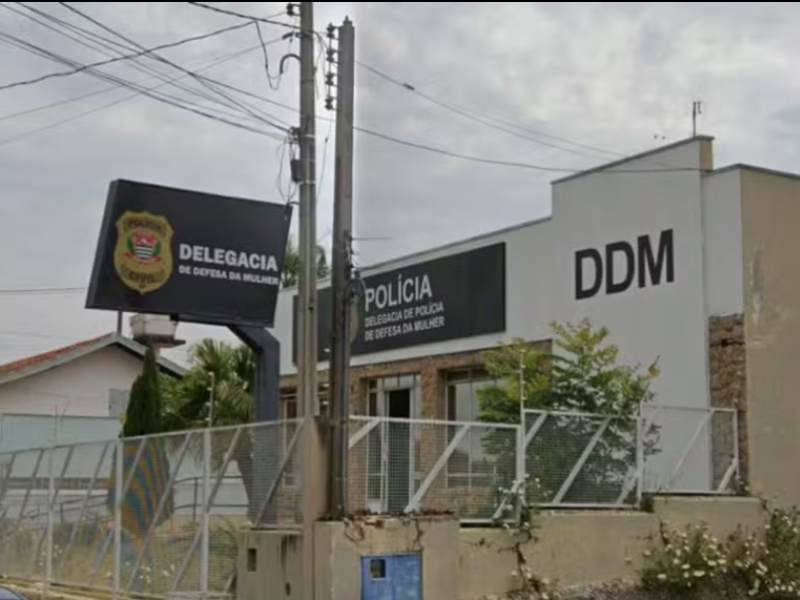 Homem é preso suspeito de agredir enteada com soco em Botucatu