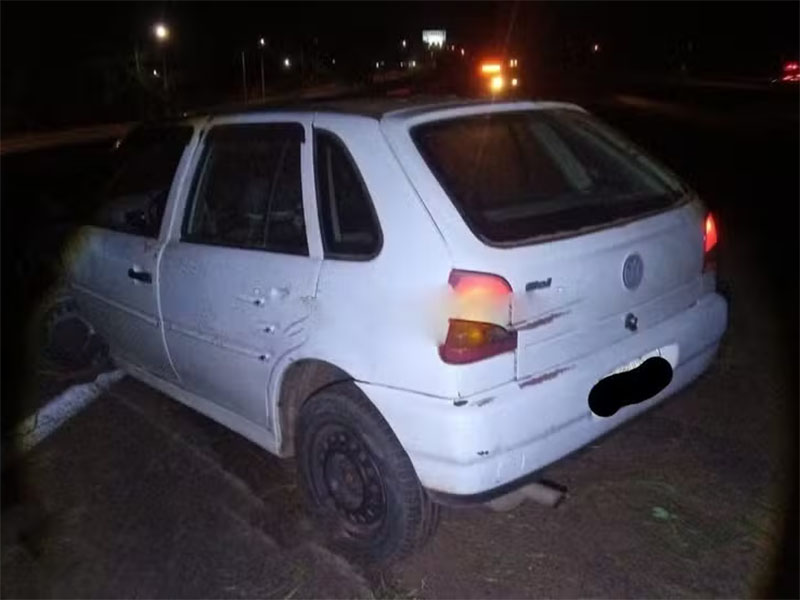 Motorista morre após perder o controle de carro e bater em canaleta de rodovia de Bauru
