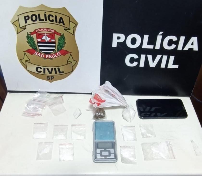 Policia Civil cumpre mandado de busca e apreende drogas em funilaria de Pirapozinho