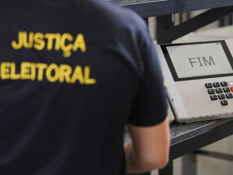 Assédio eleitoral: saiba como denunciar crime mesmo após eleições