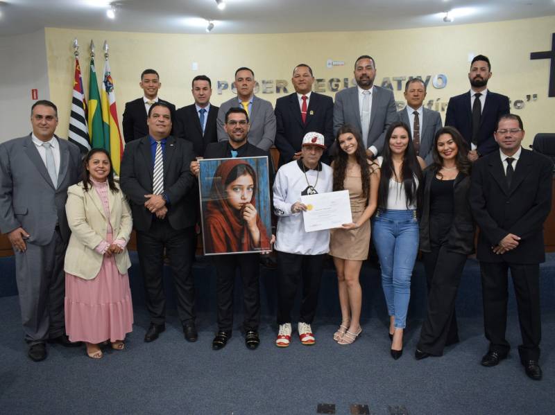 Câmara parabeniza fotógrafo paraguaçuense por classificação de foto em concurso internacional