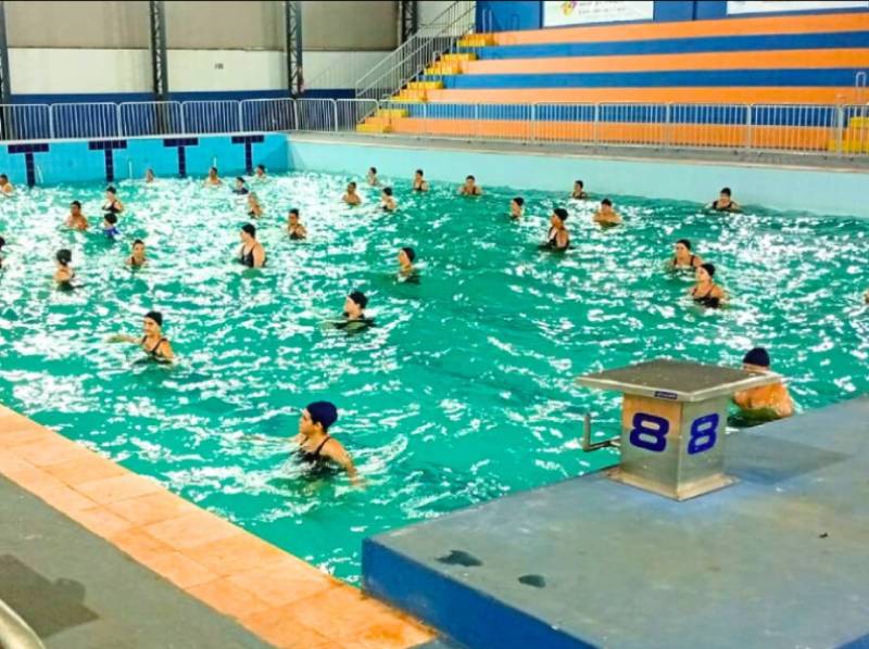 Atividades de hidroginástica na piscina municipal serão retomadas na próxima segunda-feira