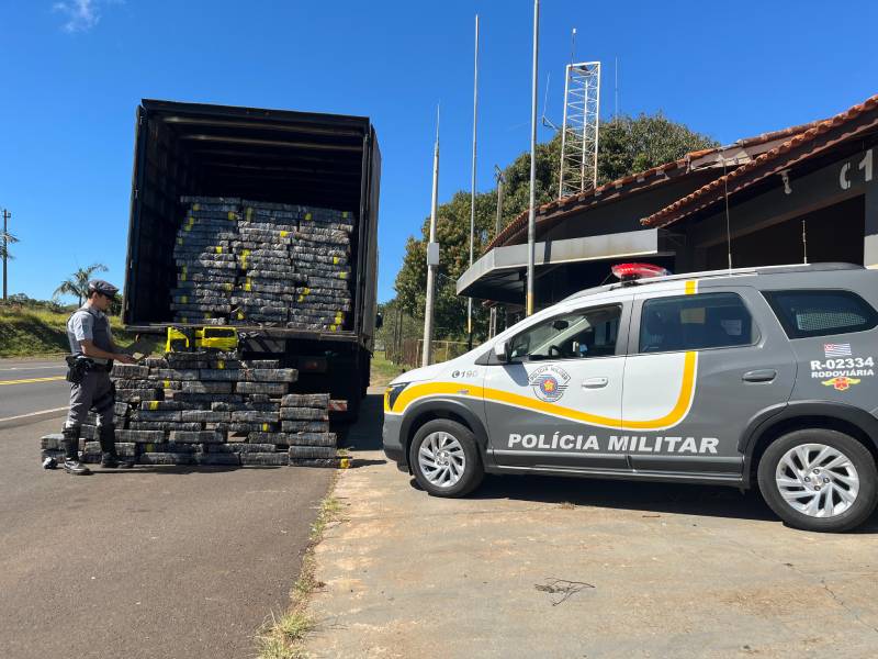 Polícia Rodoviária prende traficante com quase uma tonelada de maconha na Rodovia Raposo Tavares