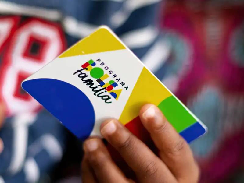 Bolsa Família retirou 5,1 milhões de famílias da pobreza, diz ministro