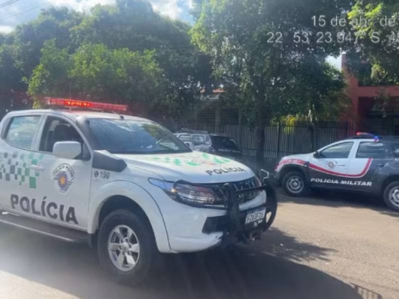 Homem é multado após matar pato-do-mato com tiros de espingarda de pressão em Salto Grande