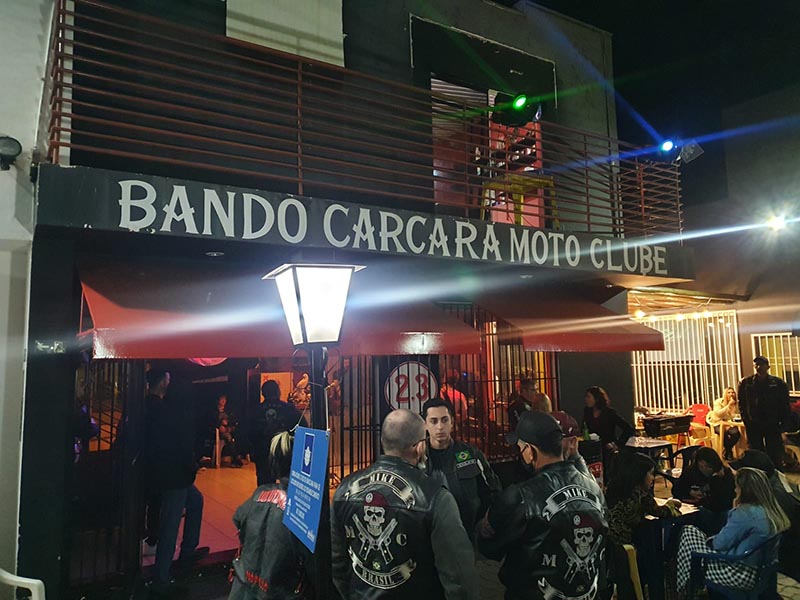 Bando Carcará comemora 11º aniversário com encontro de motociclistas na Fonte Luminosa