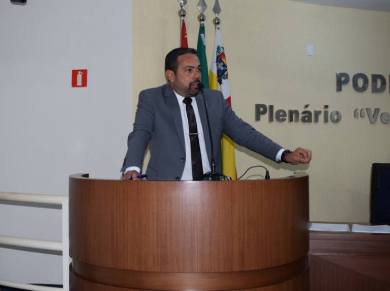 Projeto do vereador Fábio Santos institui o Dia Municipal do Flashback em Paraguaçu Paulista