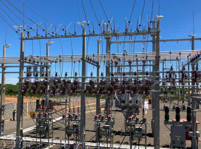 Equipes da Energisa realizam melhorias na rede elétrica que atende Salto Grande e Ribeirão do Sul