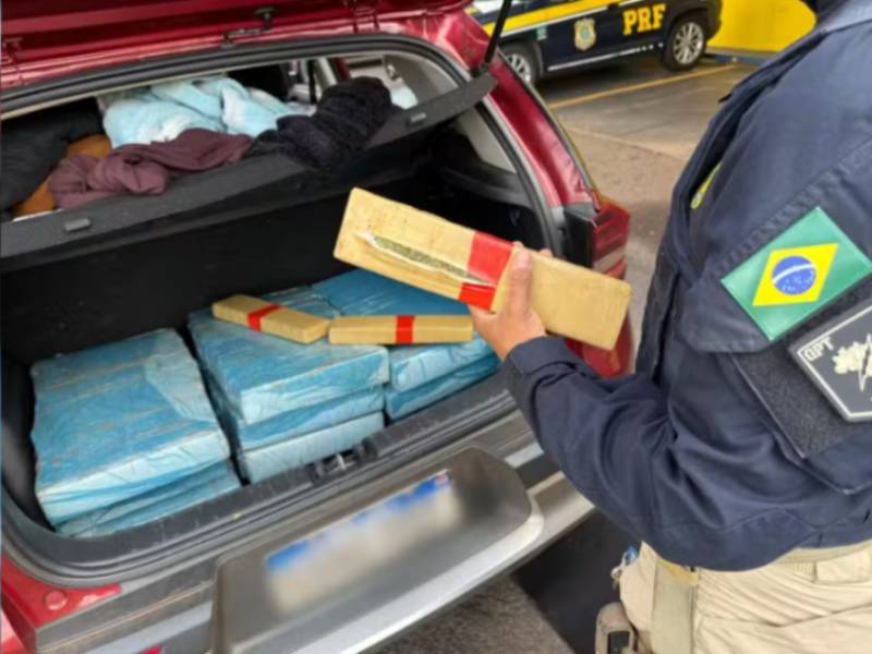 Paraguaias são presas com 130 kg de maconha na BR-153 em Ourinhos