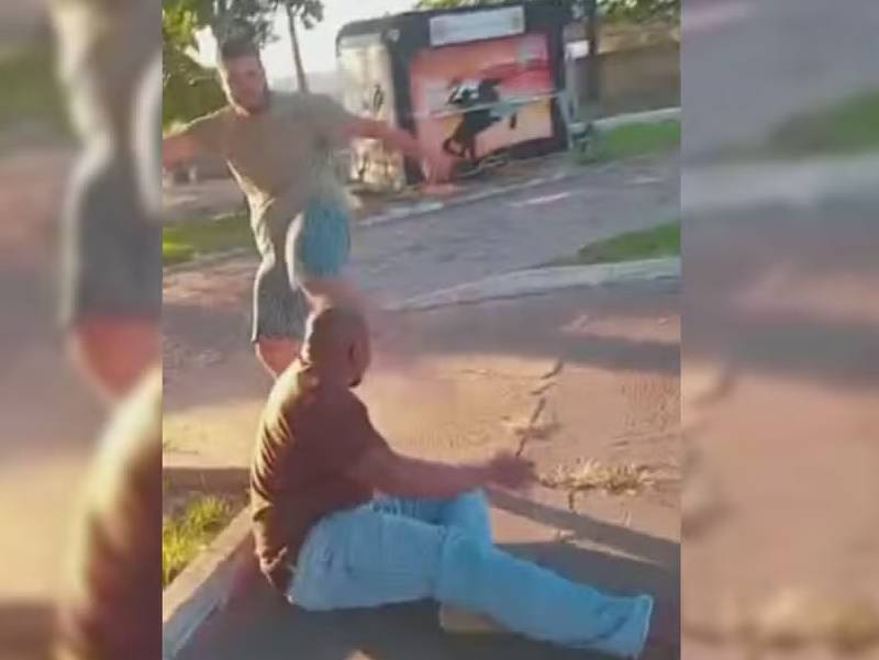 Servidor dá chute no rosto de morador, que desmaia em Álvaro de Carvalho