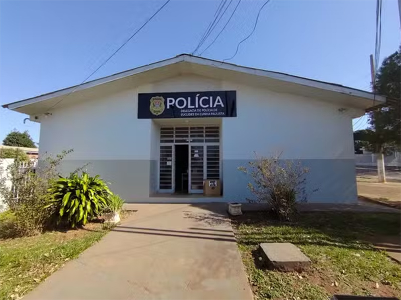 Jovem de 18 anos é preso suspeito de torturar a própria filha recém-nascida, em Euclides da Cunha