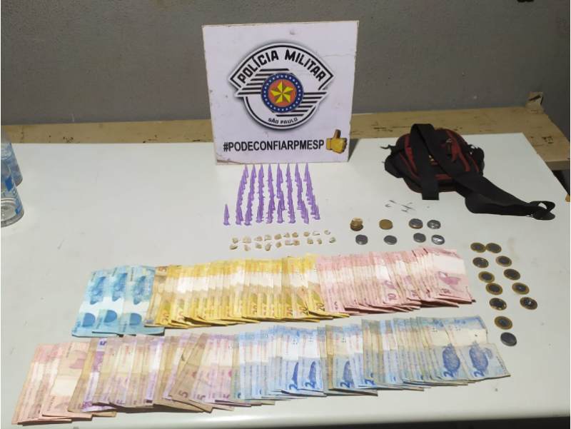 Homem de 42 anos é preso após ser flagrado com cocaína e crack em Palmital