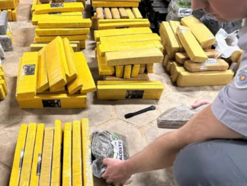 Quase meia tonelada de maconha é apreendida em Jaú após motorista furar bloqueio policial em Bauru