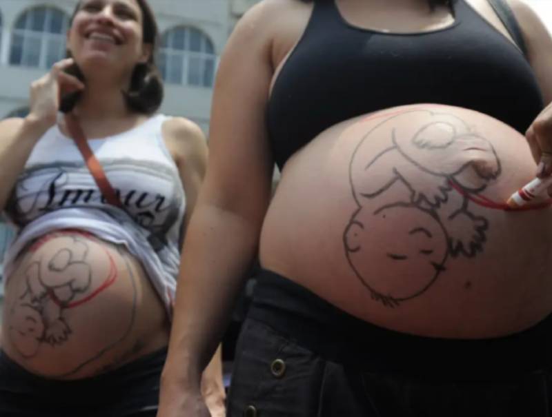 Fatores sociais e estruturais empurram mulheres para cesarianas