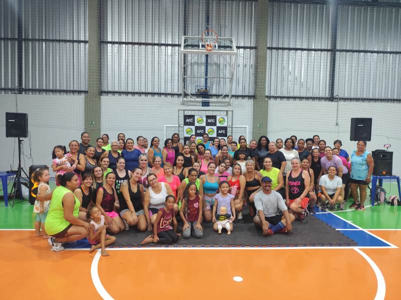 Aulão de Dança realizado na Associação dos Funcionários da Cocal foi sucesso absoluto