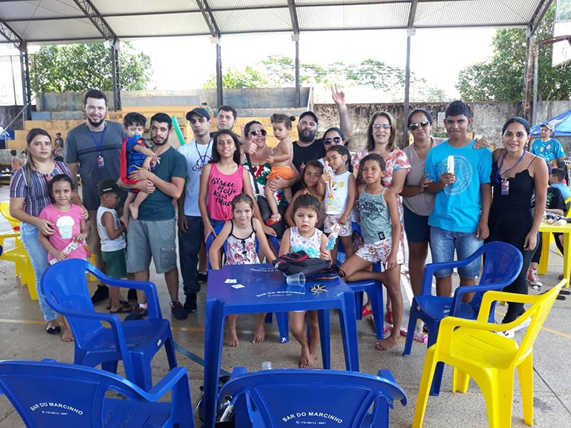 Festa na Quadra Elzinha leva alegria para crianças paraguaçuenses
