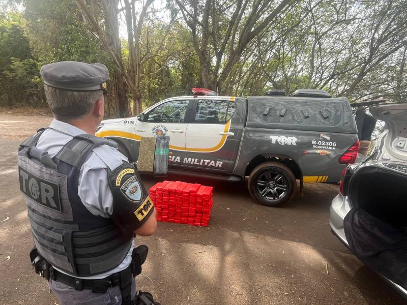 Polícia Rodoviária prende traficantes com mais de 100kg de drogas em Chavantes