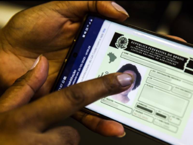 Novos pedidos de CNH quadruplicam em janeiro, mostra Senatran