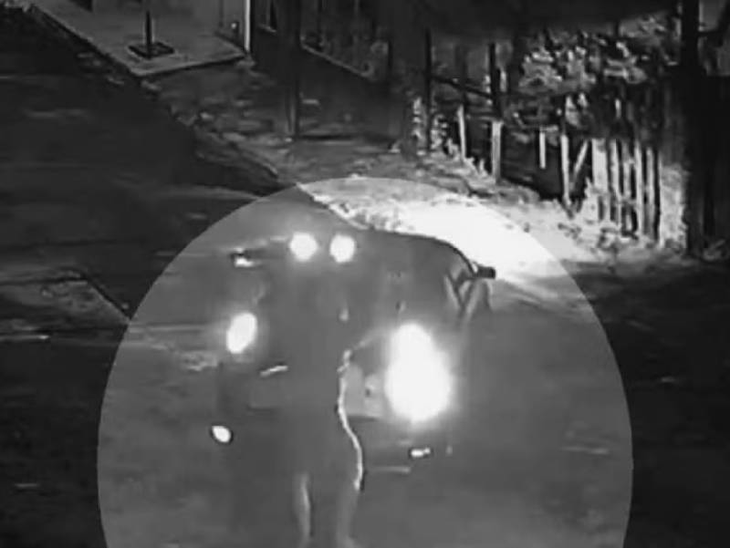 Homem é encontrado morto após ser rendido e colocado no porta-malas do próprio carro em Botucatu